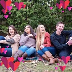 Meet your Posher, Pam